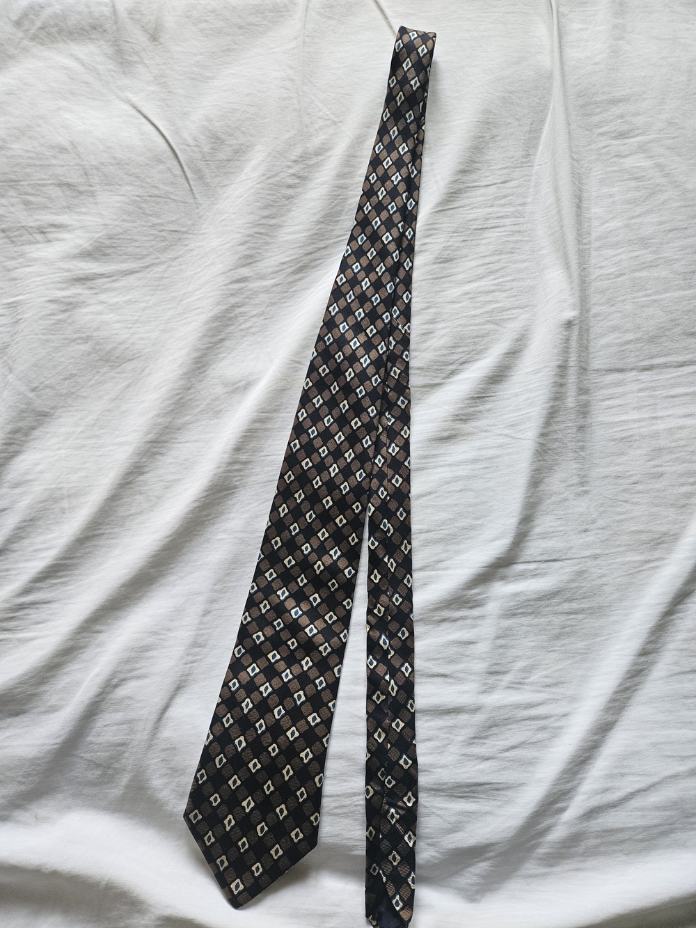 Brooks Brothers Brown Geometric Silk Tie with Ivory Accents